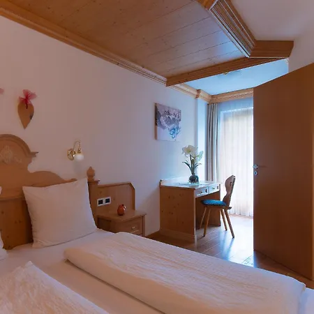 Aparthotel Barbara Colfosco
