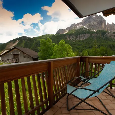 Aparthotel Barbara Colfosco